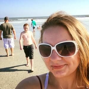 Meet your Posher, Lindsey